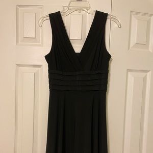 Madison Leigh Sleeveless Black Dress